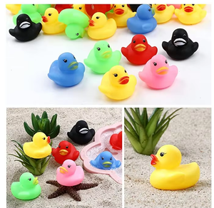 Venta <span class=keywords><strong>al</strong></span> por mayor de fábrica, <span class=keywords><strong>patos</strong></span> de baño de goma de plástico coloridos a bajo precio para uso en el baño, oferta promocional, familia de <span class=keywords><strong>patos</strong></span> de goma - Product Image 4