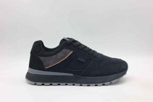 Nuove Scarpe Sportive Leggere Slip-On Antiscivolo con Tomaia in Rete Traspirante per Uomo, Suola Spessa in PVC, Scarpe da Corsa con Logo Personalizzato - Product Image 3