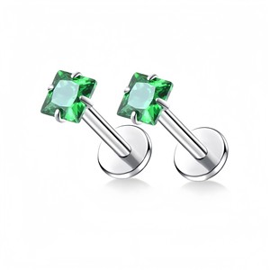 Boucles d'oreilles clous carrées en acier inoxydable avec zircon, design géométrique, sertissage à griffes, bijoux de piercing pour cartilage, cadeau, accessoire de mode - Product Image 5