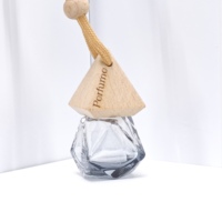Pendentif d'aromathérapie de voiture de tache, bouteille en verre avec le pendentif de corde, bouteille de distribution en verre, bouteille de distribution de parfum de salle de bains