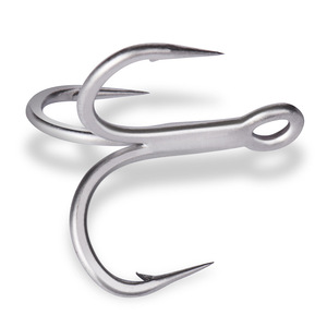 Mustad 36328NP-DS Anzuelo Triple 7X Reforzado para Pesca en Aguas Profundas, Anzuelo de Tres Garras, Anzuelo de Anclaje, Anzuelo Tridente con Púas - Product Image 1