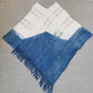 Bufanda de Algodón Puro para Mujer, con Borlas Artísticas, Teñida a Mano con Técnica Tie-Dye, Color Índigo, Estilo Étnico, Ligera, para Invierno - Product Image 3