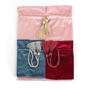 2700346 Vente en gros de pochettes de rangement organisatrices en macramé et velours, sacs cadeaux pour boucles d'oreilles et bijoux fantaisie - Product Image 4