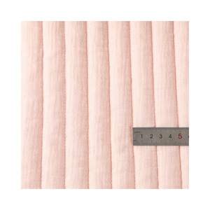 Tissu composite matelassé en gaze de coton, tissu d'exportation pour trousses de maquillage et pochettes de rangement - Product Image 3
