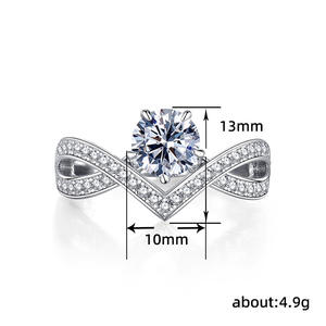 Anello di Diamanti Q411 in Oro Bianco, Taglio Brillante Rotondo, Diamante Naturale, Gioiello da Donna per Fidanzamento, Colore G, con Pietre Laterali - Product Image 5