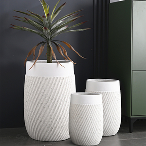 Pot de luxe Grandes jardinières blanches Grandes jardinières d'<span class=keywords><strong>extérieur</strong></span> Pots de plantes en argile à fibres hautes d'intérieur Jardinières d'<span class=keywords><strong>extérieur</strong></span> - Product Image 1