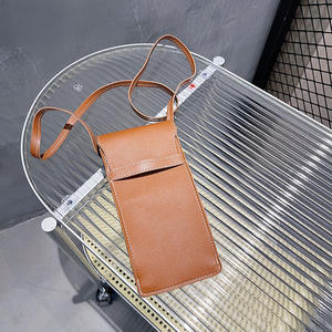 Nouvel étui à lunettes multifonctionnel et élégant, sac à lunettes chic en cuir marron, sac à dos à lunettes fait main à porter en bandoulière. - Product Image 5