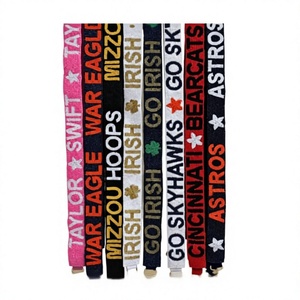 CRYSTAL CRAFT - Cordones Personalizados Bordados con Cuentas con Nombres y Logotipos de Equipos, Estilo Vintage, Ecológicos, para Eventos Escolares - Product Image 1