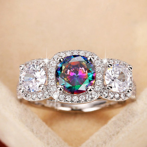 Anello in Vetro Colorato per Donne, Gioiello da Dito Scintillante e alla Moda - Product Image 3