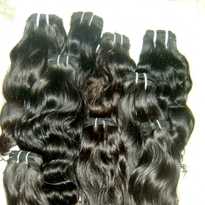 Vente en gros de tissages de cheveux Remy bouclés profonds, 100% cheveux humains indiens, sans perte, double trame machine, toutes couleurs - Product Image 1