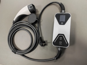 Nouvelle borne de recharge pour véhicule électrique Sixpence 3,5 kW 7 kW Type 2 AC avec écran tactile, 220 V 16 A/32 A, station de recharge portable pour voiture à domicile, câble de 5 m, IP55, écran LCD de 2,2 pouces - Product Image 5