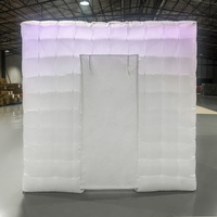 Tente de discothèque gonflable d'extérieur avec éclairage LED, grande tente cube gonflable blanche personnalisée en tissu Oxford pour location