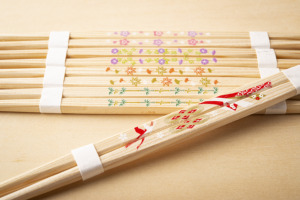 ตะเกียบปลายแหลมญี่ปุ่น5คู่สำหรับเป็นของขวัญไม้ sugi yoshino Cedar - Product Image 3