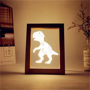 Marco de fotos de madera luminoso para el hogar, lámpara de mesa con grabado de peces 3d abstracto creativo personalizado, ilusión acrílica