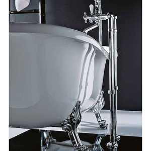 EPOCA COLONNE DE BAIN Outil de tournage chromé Accessoire de salle de bain élégant - Product Image 1