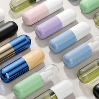 Flacon de parfum de luxe personnalisé en PET de 100 ml et 120 ml avec vaporisateur de brume d'ambiance, capsule d'eau et capuchon