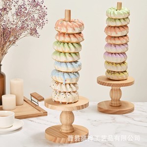 Estante de madera para donuts, soporte de exhibición de madera maciza para postres, torre de pasteles, organizador de escritorio de estilo moderno - Product Image 1