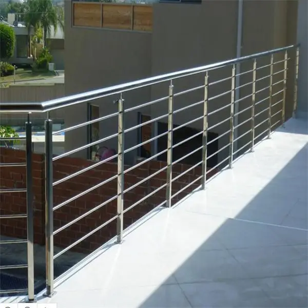Balaustra corrimano ringhiera tubolare balcone balaustra ringhiera esterna asta in acciaio inossidabile ringhiera per scale in metallo
