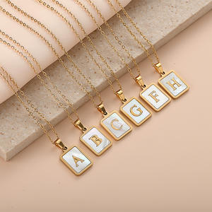 Moda Shell letra colgante collar impermeable Acero inoxidable 26 letras collar suerte carta joyería - Product Image 4