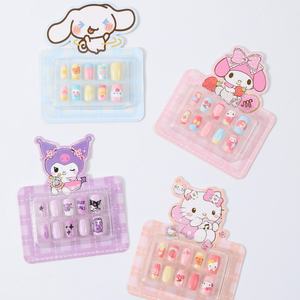 Clavos a presión <span class=keywords><strong>de</strong></span> dibujos animados bonitos para niños al por mayor, <span class=keywords><strong>de</strong></span> longitud corta con varios diseños <span class=keywords><strong>de</strong></span> animales (perros, gatos, carpinchos, ponis arcoíris) - Product Image 2