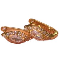 Ensemble de clips d'oreille de luxe haut de gamme européens élégants, super brillants, carrés, en oxyde de zirconium, design de niche, style doux et cool