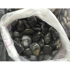 <strong>Polished</strong> Natural Black Cobblestone <strong>River</strong> <strong>Stone</strong> Eco-Friendly Durable Modern Design Versatile Outdoor Application White Pebble - Product Image 4