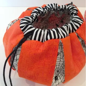 Personalized Pumpkin Lantern Drawstring Patchwork Trick-or-Treat Candy Bag Halloween Bucket
