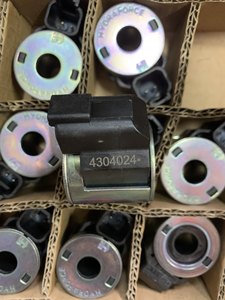4304024 24V ER/Z Hydraforce Coil คอยล์แท้ของ HydraForce ของแท้จากโรงงาน มีสินค้าในสต็อก ราคาแข่งขันได้ - Product Image 4