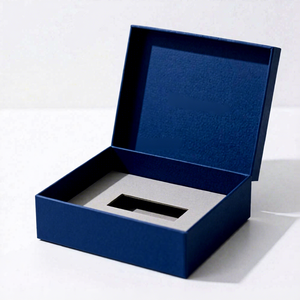 Caja de Perfume Magnética de Cartón Personalizada de Lujo Biodegradable FX, Diseño Personalizado de Alta Gama para Regalo - Product Image 3