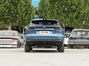 Changan Uni <span class=keywords><strong>K</strong></span> Edición Avanzada 2023, Diseño Premium, Potente Capacidad AWD para Viajes Familiares y Viajes por Carretera, SUV - Product Image 3