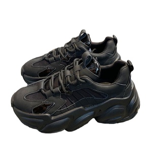 Chaussures pour femmes, nouvelle collection, couleur unie, mode, semelle épaisse, résistantes à l'usure, antidérapantes, chaussures de sport pour femmes, tendance rétro, chaussures décontractées pour femmes - Product Image 1