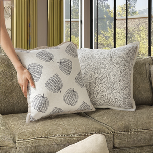 Coussin de canapé personnalisé, carré, en polyester, motif végétal crème, décoration de salon, vente en gros OEM - Product Image 2