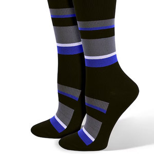 Chaussettes de sport de compression pour jeunes de haute qualité, personnalisées, antidérapantes, respirantes, durables, 100% polyester, sublimation - Product Image 2