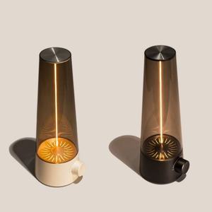 Lámpara de Escritorio LED Inalámbrica, Flexible, Portátil, Luz de Ambiente, Regalo de Cumpleaños, Luz de Luna Creativa para Dormitorio - Product Image 1