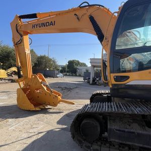Excavadora de Orugas Usada <span class=keywords><strong>Hyundai</strong></span> 220 R220LC-9S, <span class=keywords><strong>20</strong></span> Toneladas, Uso Pesado, Modelo 2016, Motor, Bomba, Caja de Cambios y Motor de 110kW en Buenas Condiciones, Buen Precio - Product Image 3