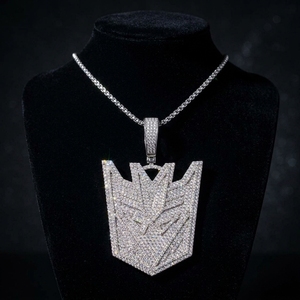Collar con Colgante <span class=keywords><strong>de</strong></span> Autobot <span class=keywords><strong>de</strong></span> <span class=keywords><strong>Transformers</strong></span> Brillante con Cadena <span class=keywords><strong>de</strong></span> Circonia, Accesorio <span class=keywords><strong>de</strong></span> Joyería Moderno Estilo Hip-Hop - Product Image 4