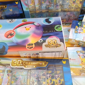 Caja de Exhibición de la 30ª Celebración de Pokémon TCG, Edición China, con Espeon Ex y Umbreon Ex, Tarjetas Coleccionables, <span class=keywords><strong>Juego</strong></span> de Mesa - Product Image 6