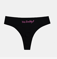 Nouveauté 2025 : String Sexy Noir pour Femme de Yoga, en Tissu Confortable et Doux, avec Imprimé Lettres, Culotte Quotidienne Sans Coutures