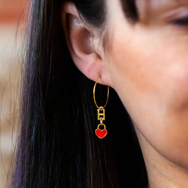 Nuovo arrivo promozionale personalizzare metallo souvenir di lusso oro 18k gioielli orecchini per donne cerchi