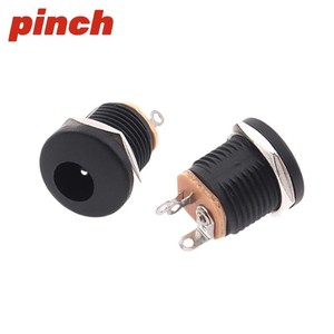 Dc022 5.5x2.1 2.5 มม. ช่องเสียบไฟฟ้าแบบกลม 3 ขา พร้อมฉนวนกันไฟฟ้าขนาด 12 มม. ได้รับการรับรองมาตรฐาน RoHS - Product Image 3