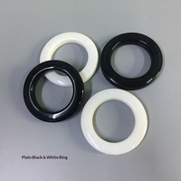 Accessoires de rideaux blancs artistiques avec boucle anneau et design perforé, modèle tringle romaine, diamètre 65 mm