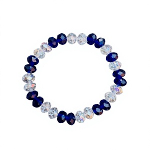 Bracelet élastique extensible personnalisable en perles de résine écologiques faites à la main, bijoux tendance - Product Image 4