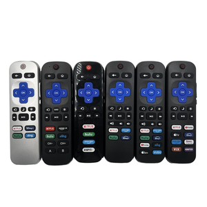 Télécommande <span class=keywords><strong>TV</strong></span> Silver Roku, compatible avec les téléviseurs intelligents de la série Roku, boutons de volume sur le côté <span class=keywords><strong>droit</strong></span> - Product Image 4