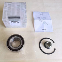 Kit de roulement de roue avant avec ABS VKBA6682 R155.87 713631110 402108022R pour Lada Largus (12-) / Renault Logan (04-)