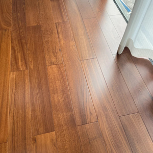 Parquet en bois dur d'ingénierie en teck certifié FSC, sans nœuds, surface antidérapante, à rainures et languettes, lisse, multicouche 15 mm pour centre commercial - Product Image 2