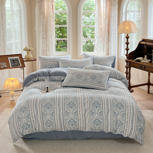 Juego de Funda Nórdica de Lujo con Estampado en Relieve de Terciopelo y Terciopelo de Leche en el Reverso, Térmico, Antiestático, Juego de Ropa de Cama de 4 Piezas - Product Image 4