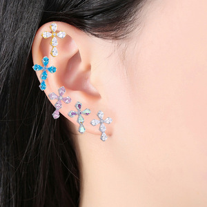 Clous d'oreille croisés en alliage de titane avec zircon et cristal, bijoux de piercing pour oreille et lèvre, cadeau ASTM F136 - Product Image 4