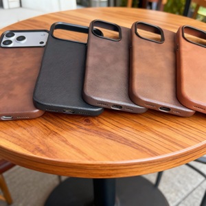 Custodia in Pelle Artigianale con Copertura Totale e Forte Magnete Personalizzata per <span class=keywords><strong>iPhone</strong></span> 15 16 17 Pro Max, per <span class=keywords><strong>iPhone</strong></span> 17 Pro Max - Product Image 2