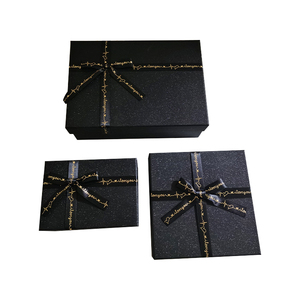 Boîte en carton de luxe avec ruban, gaufrage à chaud or, emballage cadeau pour rouge à lèvres, cils, soins de la peau, cosmétiques de <span class=keywords><strong>Noël</strong></span> - Product Image 2