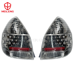 Suministro OEM: Luces traseras LED y halógenas mejoradas para Honda Fit Jazz GD1 GD3 2003-2008, compatibles con la parte trasera izquierda y derecha, tintadas ahumadas, transparentes y rojas. - Product Image 2